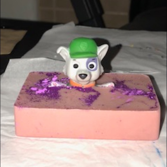 Hi Welcome to my closet!Free gift with purchase 🎁 - Picture 11 of 11